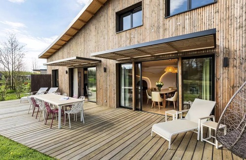 Bailly-Romainvilliers House | Cottage 6 Rooms 10 People VIP