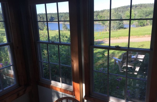 Mount Desert House | Cottage At Goose Marsh Pond near Acadia on the 'Quietside'