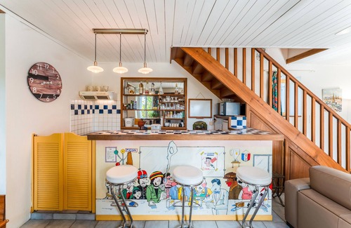 Pont-Saint-Esprit House | Cottage 'Atelier De Fernand - Mas Des Iles' with Private Terrace, Shared Garden and Wi-Fi