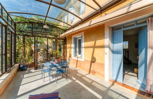 Pont-Saint-Esprit House | Cottage 'Atelier De Fernand - Mas Des Iles' with Private Terrace, Shared Garden and Wi-Fi