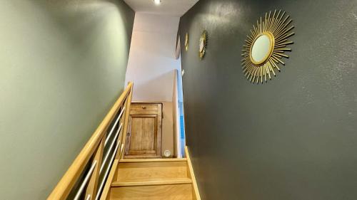 Cucq House | Cottage Blue Birdie