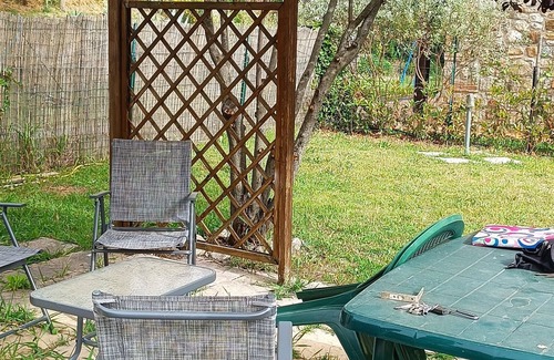 Pomaia Apartment | Cottage by ciccy&moma Nestled in the Tuscan countryside but just minutes from the sea