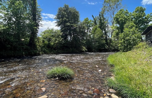 Bryson City Cottage | Cottage by the Creek
