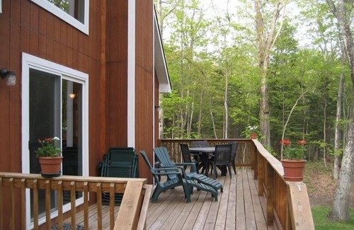 Good Hart Cottage | Cottage by the Lake 3BR/2BA Good Hart Cottage
