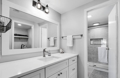 Butler Beach Cottage | Cottage by the Sea - Pet-Friendly!