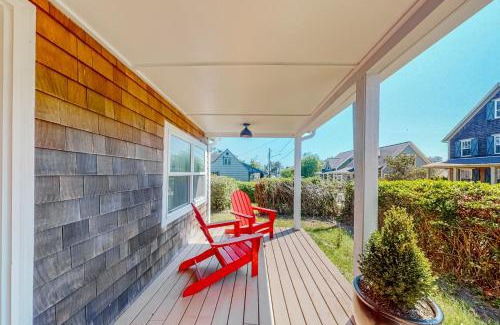 Nelscott House | Cottage De La Mer