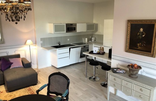 Azay-le-Rideau House | Cottage du chateau for 4 people – 90 M²- 2 bedrooms – 2 bathrooms – pool