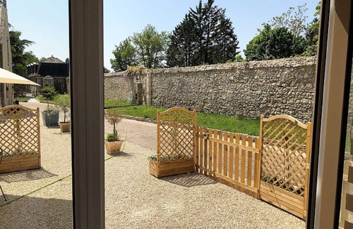 Azay-le-Rideau House | Cottage du chateau for 4 people – 90 M²- 2 bedrooms – 2 bathrooms – pool