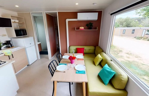 Cabrieres-dʼAigues House | Cottage Etang - 27m² - 2 bedrooms 4 people