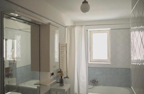Sorrento Apartment | Cottage Fabrizio apartment surrounded by greenery in the center