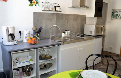 Chinon Cottage | Cottage for 2 with terrace, WIFI, near castles