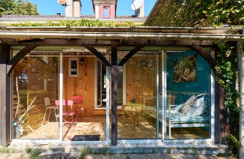 Eyliac House | Cottage 'À L'envol' with Private Terrace and Shared Garden