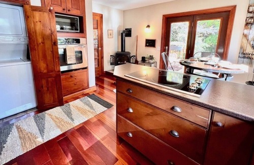 Norland Cottage | Cottage Gem on Shadow Lake