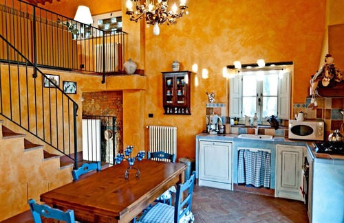 Montelupo Fiorentino Other | Cottage in Chianti with Infinity Pool