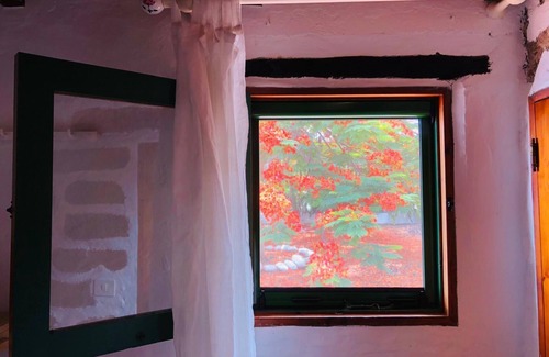 La Solana Cottage | Cottage in a quiet area with beautiful views, cozy style and well-kept garden.