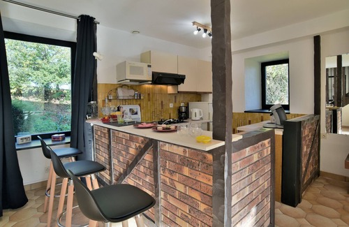 Roz-sur-Couesnon House | Cottage in Baie du Mont Saint-Michel