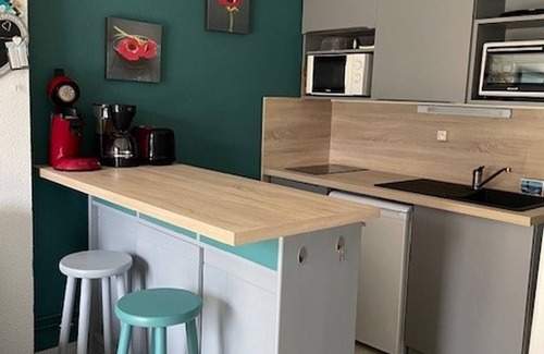 Barbatre House | Cottage in Barbâtre near beach, pets allowed, 2-4 ppl.