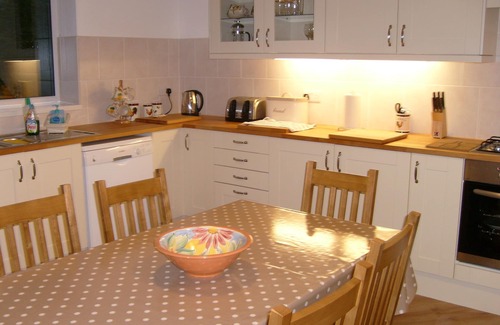 Beddgelert Cottage | Cottage in Beddgelert with Private Patio And Parking