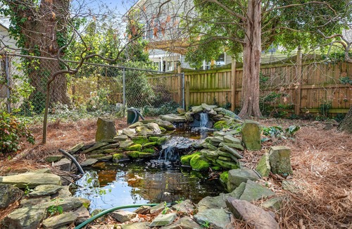 Raleigh House | Cottage in Heart of Five Points - Pet Friendly!