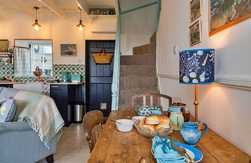 Mousehole Cottage | Cottage in Mousehole with Stunning Sea Views