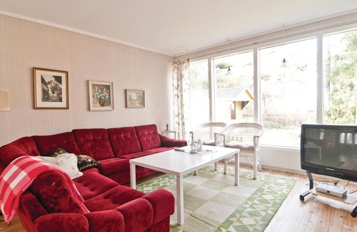 Vibble House | Cottage in popular vacation area for nature lovers and children's families who like to play.