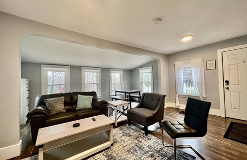 Portage Lakes House | Cottage in Portage Lakes! Close to everything!