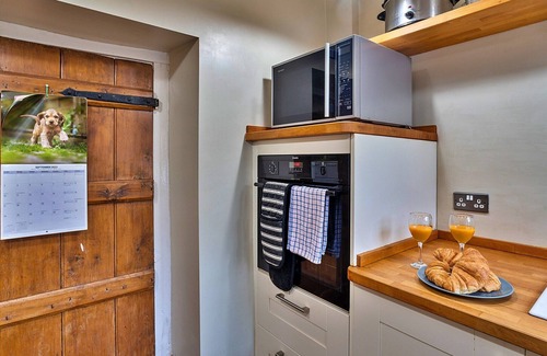 Stogursey Cottage | Cottage in Stogursey near Quantock Hills