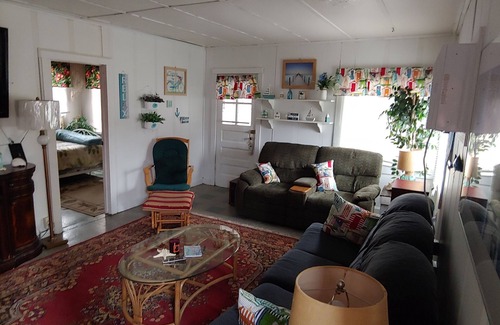 Sylvan Beach House | Cottage in Sylvan Beach