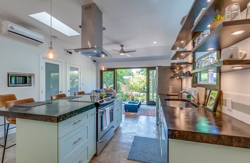 La Mesa House | Cottage in the Garden. New! Modern!