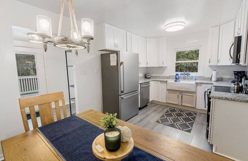 Dauphin Island House | Cottage in the Village