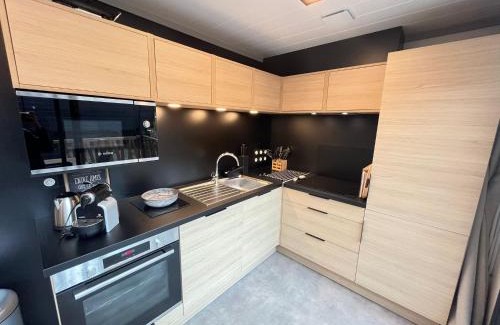 Jullouville House | Cottage Jullouville 56 m² tout confort, 6 personnes, 3 chambres, 2 Salles d'eau