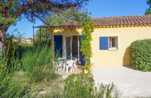 Mirabel-aux-Baronnies House | Cottage 'La Françonne - Gîte Rouge' with Mountain View, Wi-Fi and Air Conditioning