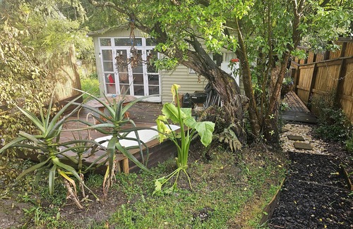 Stanmore Bay Cottage | cottage near the beach, faery lights and outdoor bath!