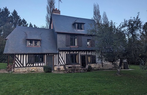 Fourneville Cottage | Cottage Normand Entre Honfleur-deauville- "l'orange"