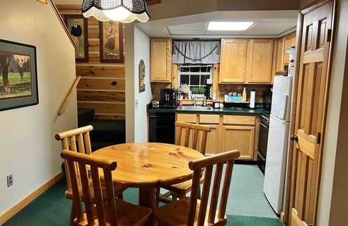 Lewiston Cottage | Cottage on Garland Lodge and Golf Resort Fountains Hole 10