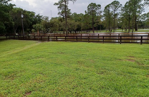 Wellington House | Cottage on serene 5 acres - Near Equestrian Showgrounds