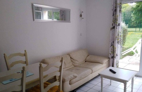 Ploemel Cottage | Cottage quietly located 500 meters from Golf Saint Laurent (18 holes)