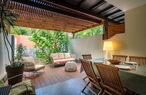 Boucan Canot House | COTTAGE BAMBOU classé 3 étoiles - Villa 4 à 6 personnes - avec piscine privée - Accès direct.