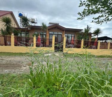 Ureki House | Cottage Shara - შარა