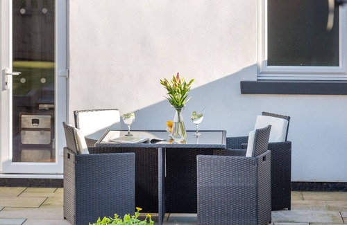 Carlisle Cottage | Cottage - Sleeps 3, hot tub & pet friendly