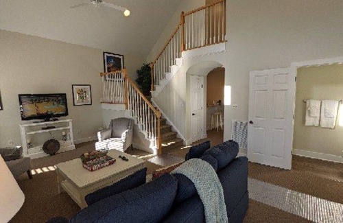 Lackey Cottage | cottage sleeps 6-10 - incluudes both 2 bedroom and 1 bedroom in unuit