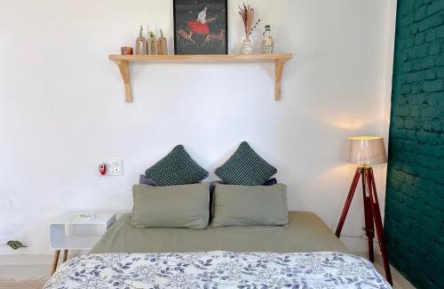 Bir House | Cottage Story Bir