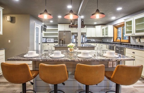 Kalispell Bed & Breakfast | Cottage Suite at Country Way Inn