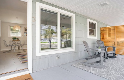 Hampton Bays House | Cottage Suite in Boutique Hotel, Heart of Hampton Bays, Waterfront.