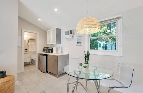 Hampton Bays House | Cottage Suite in Boutique Hotel, Heart of Hampton Bays, Waterfront.