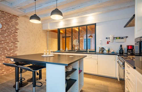 Loches Cottage | Cottage-Superior-Ensuite with Shower-JEANNE D'ARC