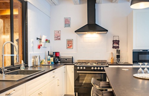 Loches Cottage | Cottage-Superior-Ensuite with Shower-JEANNE D'ARC