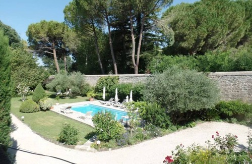 Sommieres Cottage | Cottage The River
