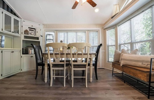 Sandwich House | Cottage w/ Firepit & beach access "Outdoor Dining Delight"