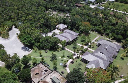 Nassau Cottage | Cottage w gym & generator Near beach & more